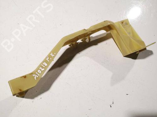 Used Support AUDI Q3 (8UB, 8UG) 2.0 TDI (140 hp) 32579020