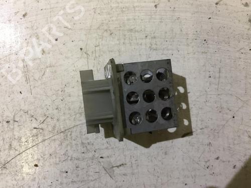 Used Heater resistor Heater resistor PEUGEOT 206 Hatchback (2A/C) 1.4 i (75 hp) 35654785 35654785