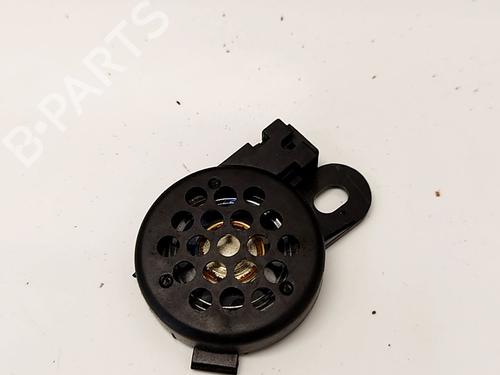 speaker-audi-a4-b8-8k2-2007-2008-2009-2010-2011-2012-2013-2014-2015-2016-2017-36060491 main image