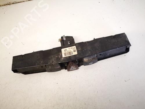 Used Warning switch Warning switch MERCEDES-BENZ S-CLASS (W220, V220) S 500 (220.075, 220.175, 220.875) (299 hp) 35432905 35432905