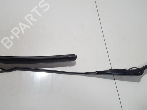 Used Front windshield wiper arm Front windshield wiper arm OPEL VECTRA B Estate (J96) 2.2 DTI 16V (F35) (125 hp) 33508968 33508968