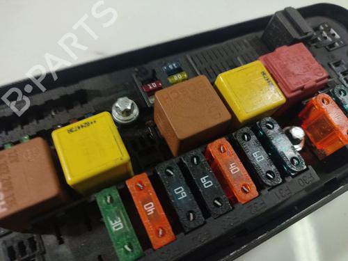 Fuse box OPEL VECTRA C (Z02) 2.0 DTI 16V (F69) | BP32536132E1 - Image 2