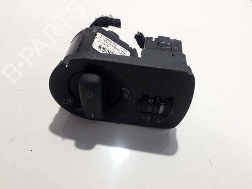 switch-audi-a3-8p1-2003-2004-2005-2006-2007-2008-2009-2010-2011-2012-2013-36548405 main image
