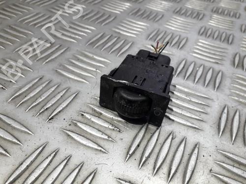 Used Switch Switch TOYOTA COROLLA Verso (_E12_) 1.8 VVT-i (ZZE122_, ZZE122R) (135 hp) 35709982 35709982