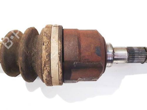 Left front driveshaft HYUNDAI i30 Estate (FD) 1.6 CRDi | BP35379975M38 - Image 3