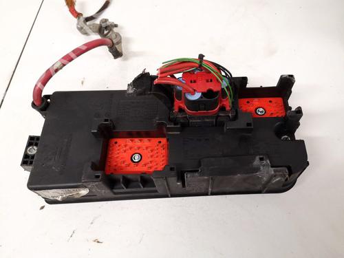 Used Fuse box Fuse box OPEL SIGNUM Hatchback (Z03) 1.9 CDTI (F48) (150 hp) 32892676 32892676