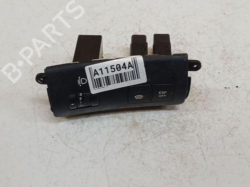 Switch KIA CEE'D Hatchback (ED) 1.6 CRDi 115 | BP38715328I30 - Image 2