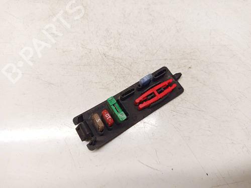 Used Fuse box CITROËN C5 II (RC_) 2.0 HDi (RCRHRH) (136 hp) 32532548