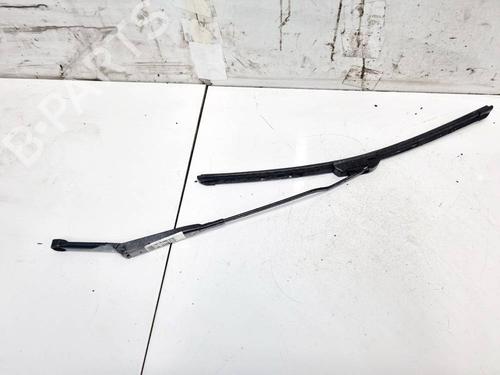 front-windshield-wiper-arm-audi-a4-b5-8d2-1994-1995-1996-1997-1998-1999-2000-2001-32590819 main image