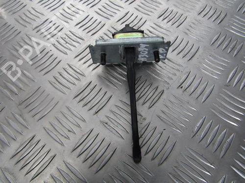 hingedoor-check-strap-mazda-323-f-vi-hatchback-bj-1998-1999-2000-2001-2002-2003-2004-33492001 main image