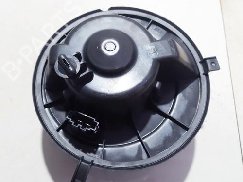 Used Heater blower motor Heater blower motor VW PASSAT B7 (362) 2.0 TDI (140 hp) 35855677 35855677