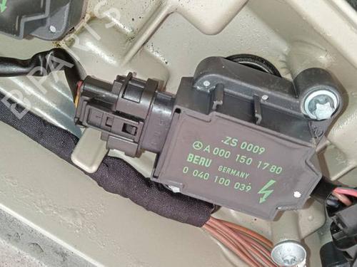 Used Ignition coil Ignition coil MERCEDES-BENZ C-CLASS (W203) C 180 (203.035) (129 hp) 35264088 35264088