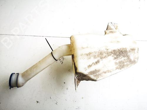 Used Windscreen washer tank Windscreen washer tank PEUGEOT PARTNER Platform/Chassis (5_, G_) 2.0 HDi (90 hp) 35585125 35585125