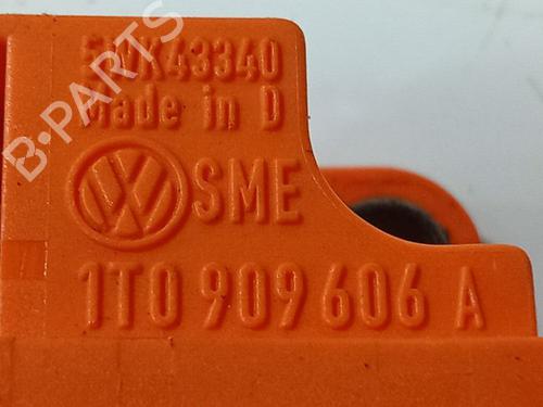 Electronic module SKODA FABIA II (542) 1.4 TDI | BP32531721M83 - Image 4