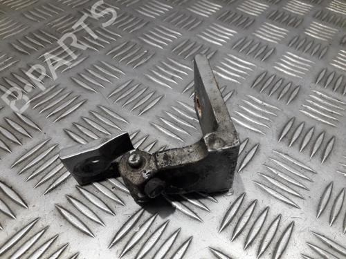 hingedoor-check-strap-audi-a4-b5-8d2-1994-1995-1996-1997-1998-1999-2000-2001-33502036 main image