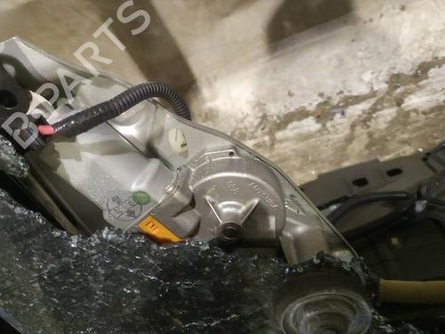 Used Rear wiper motor Rear wiper motor HONDA INSIGHT (ZE_) 1.3 IMA (ZE28, ZE2) (88 hp) 34746246 34746246