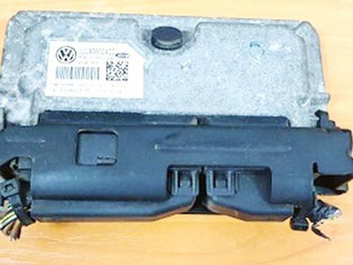 Used Engine control unit (ECU) Engine control unit (ECU) SEAT IBIZA IV (6J5, 6P1) 1.4 (85 hp) 33062131 33062131