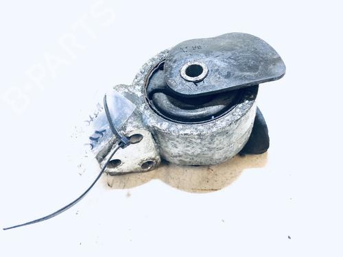 Used Engine mount Engine mount MITSUBISHI CARISMA (DA_) 1.6 (DA1A) (90 hp) 33104576 33104576