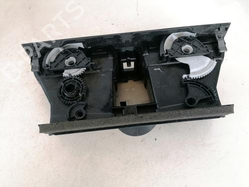 Air vent VW GOLF VI (5K1) 2.0 TDI | BP32878938I21 - Image 3