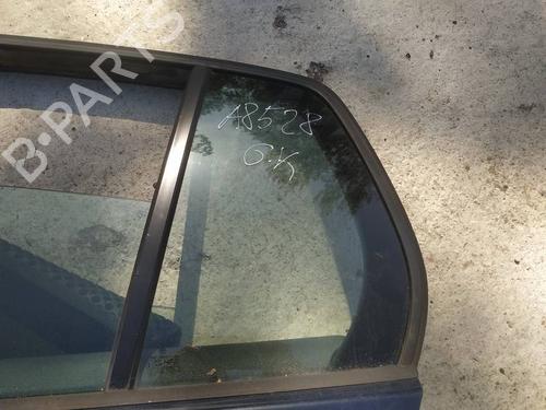 Panel rude bagtil venstre Panel rude bagtil venstre 35384630 35384630