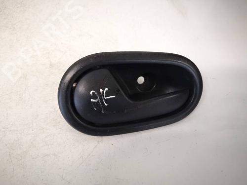 Used Front left interior door handle Front left interior door handle 39391716 39391716
