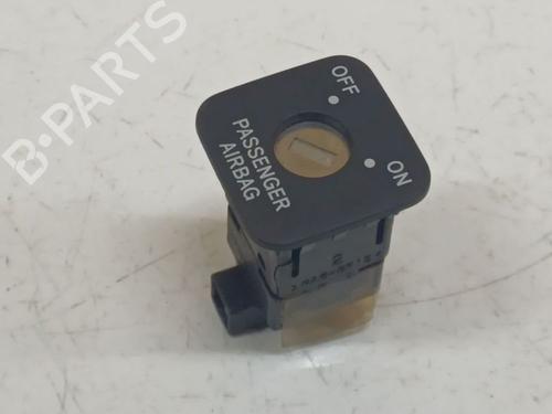 Used Switch Switch TOYOTA COROLLA Verso (ZER_, ZZE12_, R1_) 2.0 D-4D (CUR10_, CUR10R) (116 hp) 34362148 34362148