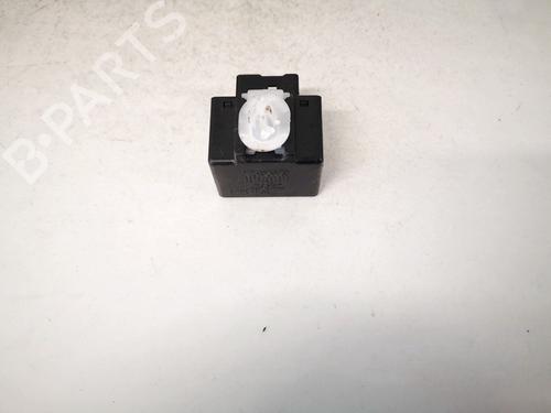 other-toyota-verso-_r2_-2009-2010-2011-2012-2013-2014-2015-2016-2017-2018-32901397 main image