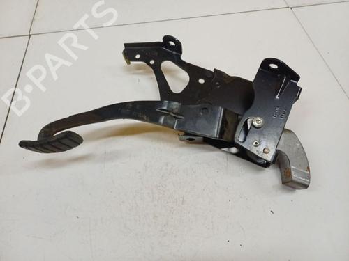 Used Pedal Pedal RENAULT MEGANE II (BM0/1_, CM0/1_) 1.9 dCi (BM0G, CM0G) (120 hp) 40286306 40286306