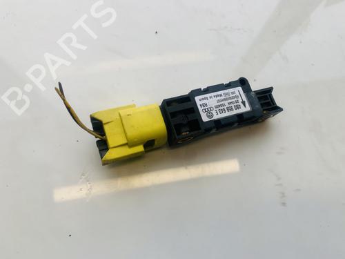 Used Electronic module Electronic module VW TOUAREG (7LA, 7L6, 7L7) 3.0 V6 TDI (225 hp) 33094043 33094043