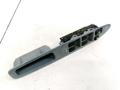 Used Switch Switch TOYOTA AVENSIS VERSO (_M2_) 2.0 D (CLM20_, CLM20R) (116 hp) 32886288 32886288