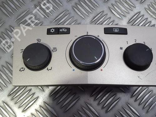 Used Climate control Climate control OPEL ASTRA H (A04) 1.7 CDTI (L48) (100 hp) 35677355 35677355