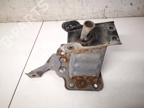 Used Front bumper bracket Front bumper bracket 34784293 34784293