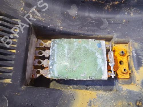 Used Heater resistor Heater resistor VW GOLF IV (1J1) 1.9 TDI (90 hp) 35686694 35686694