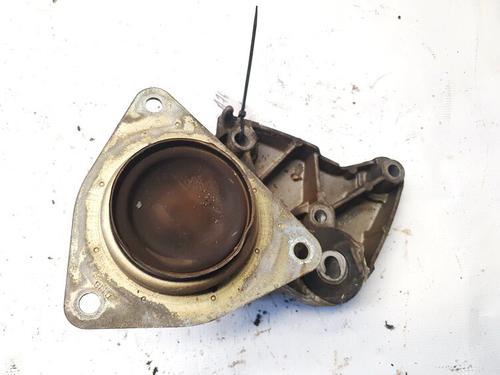 Used Engine mount Engine mount RENAULT ESPACE III (JE0_) 2.2 dCi (JE0K) (130 hp) 32890043 32890043