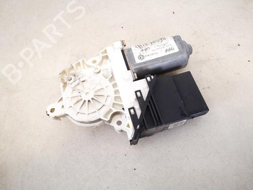 Used Right rear window motor Right rear window motor 35445819 35445819