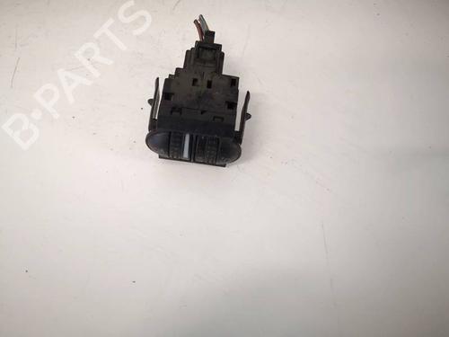 Used Switch Switch VW PASSAT B5.5 (3B3) 1.9 TDI (101 hp) 34807369 34807369