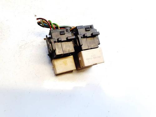 fuse-box-suzuki-ignis-i-fh-2000-2001-2002-2003-2004-2005-32621185 main image