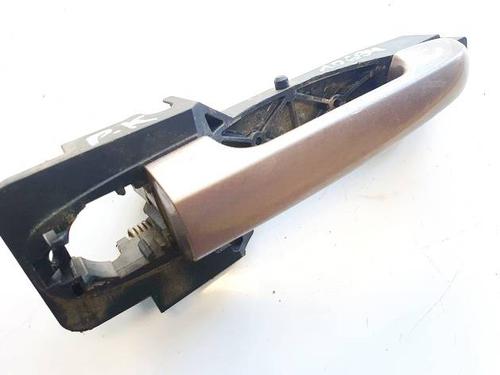 front-left-exterior-door-handle-kia-ceed-hatchback-ed-2006-2007-2008-2009-2010-2011-2012-34949533 main image