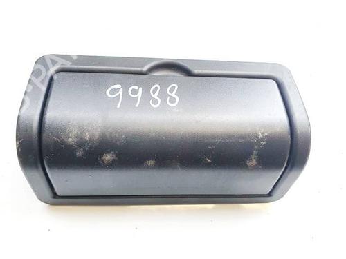 Used Cup/Object holder Cup/Object holder TOYOTA AVENSIS (_T25_) 2.0 D-4D (CDT250_, CDT250R) (116 hp) 35047060 35047060