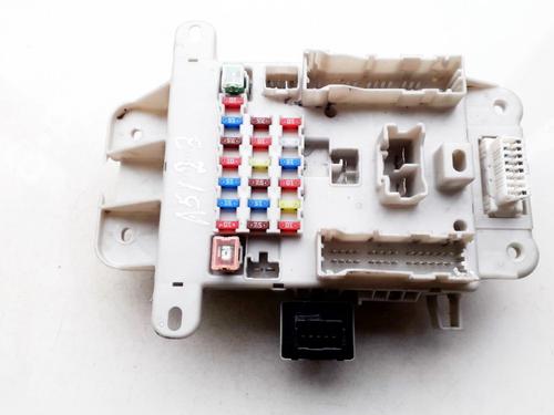 Used Fuse box Fuse box TOYOTA RAV 4 II (_A2_) 2.0 D 4WD (CLA20_, CLA21_, CLA20R, CLA21R) (116 hp) 33518838 33518838
