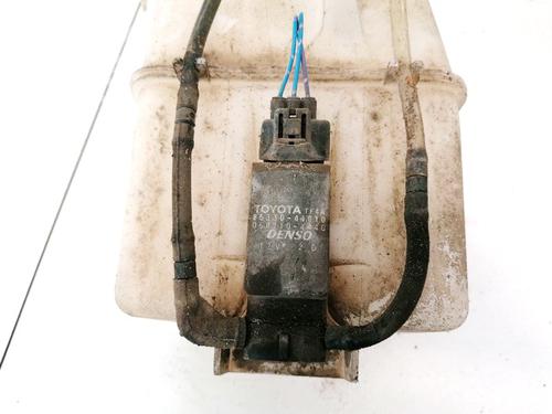 washer-pump-toyota-corolla-verso-_e12_-2001-2002-2003-2004-2005-2006-2007-35431289 main image