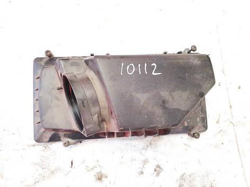 Used Air filter box Air filter box PEUGEOT 407 (6D_) 2.0 HDi 135 (6DRHRH, 6DRHRE, 6DRHRG, 6DRHRJ) (136 hp) 35074959 35074959