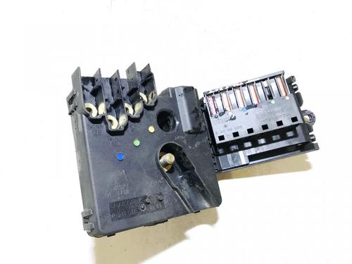 Used Fuse box Fuse box MERCEDES-BENZ E-CLASS (W211) E 220 CDI (211.006) (150 hp) 33107089 33107089