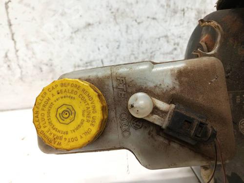 Used Brake fluid reservoir Brake fluid reservoir 34971901 34971901