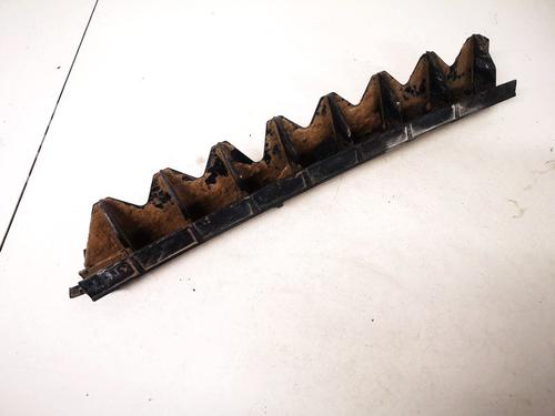 Used Rear bumper bracket Rear bumper bracket 35576671 35576671