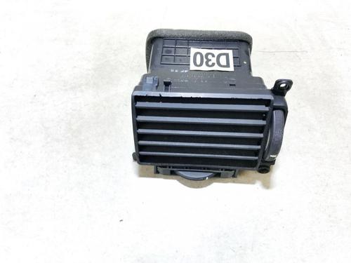 Used Air vent Air vent KIA CERATO I Hatchback (LD) 1.6 (105 hp) 33063730 33063730