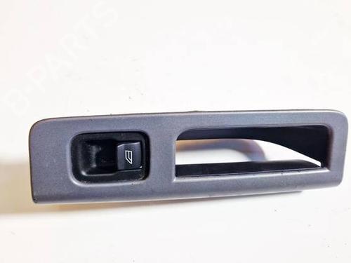 Used Switch VOLVO S40 II (544) 2.4 (140 hp) 32572440