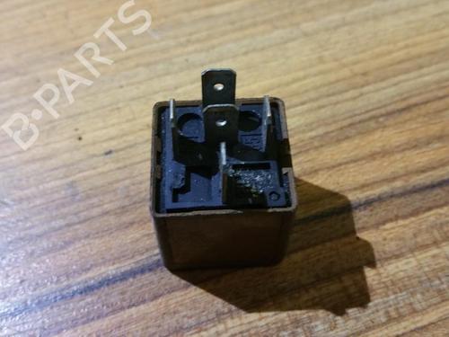 Used Electronic sensor Electronic sensor OPEL ZAFIRA A MPV (T98) 1.6 16V (F75) (101 hp) 33531008 33531008