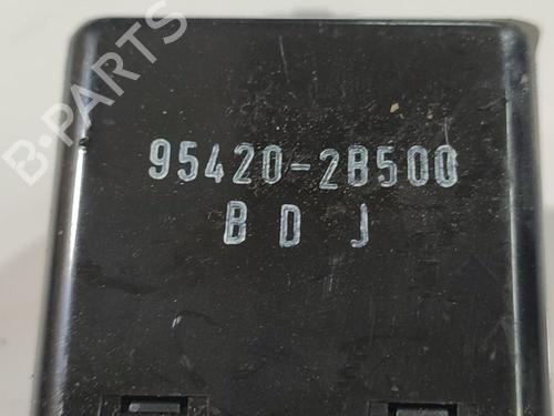 Electronic sensor HYUNDAI SANTA FÉ II (CM) 2.2 CRDi GLS | BP32554176M84 - Image 4