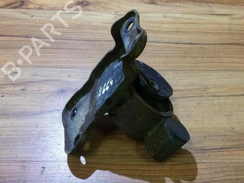 Used Engine mount Engine mount MITSUBISHI COLT IV (CA_A) 1.3 GLi 12V (CA1A) (75 hp) 33479690 33479690